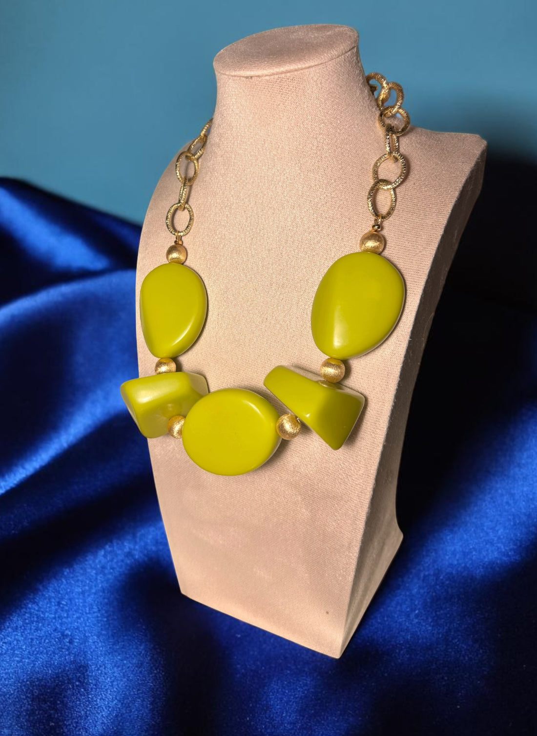 Emerald Collection: Green Éclaire